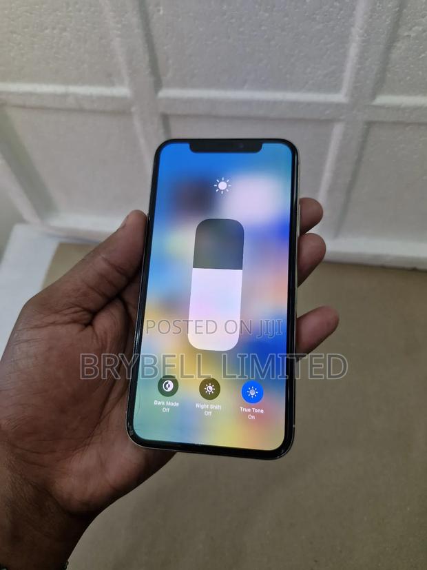 Apple iPhone X 64 GB White - thumbnail 4