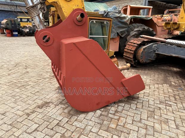 Cat Excavator 235b - thumbnail 4