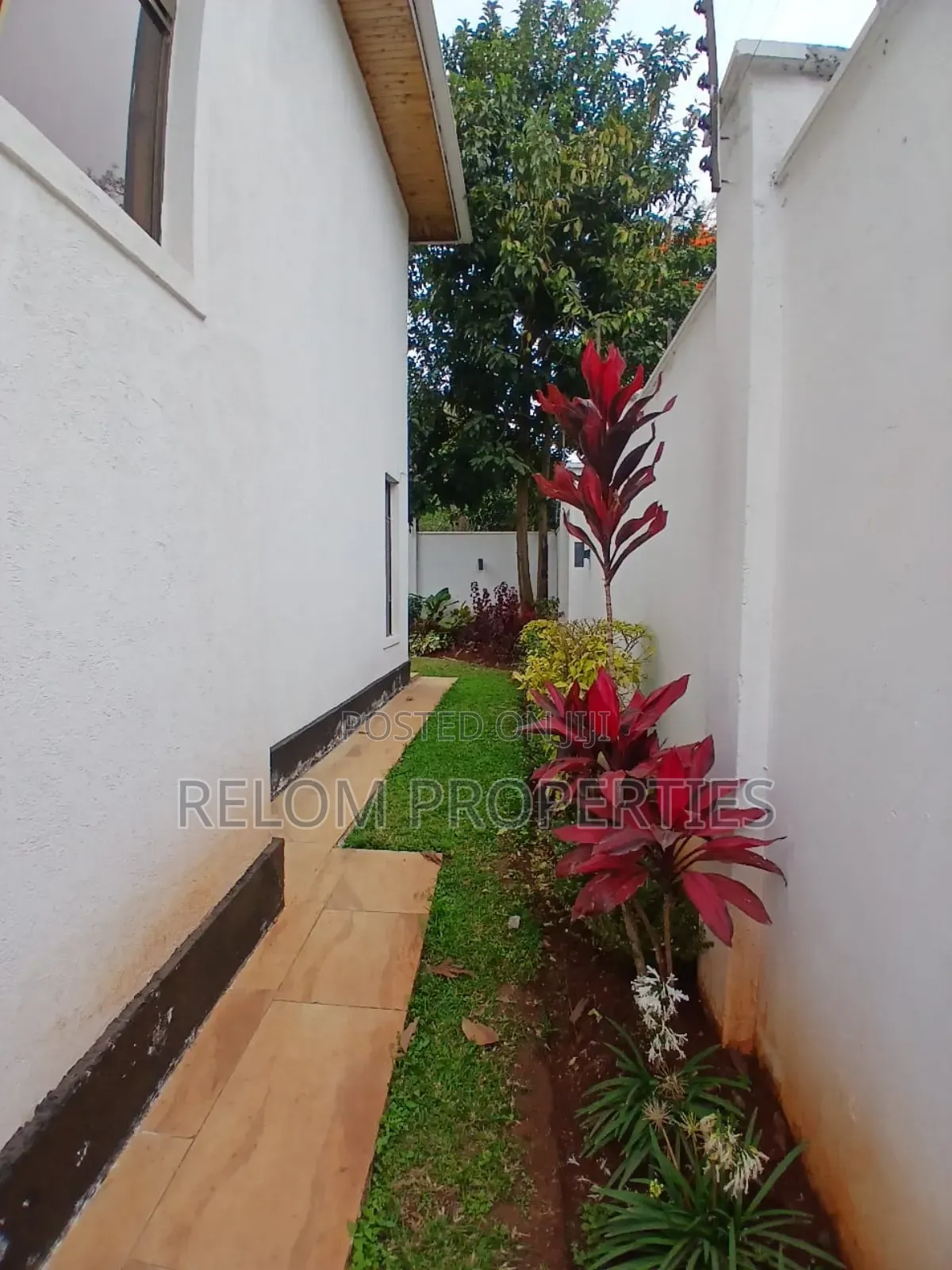 3bdrm Maisonette in Karen for rent