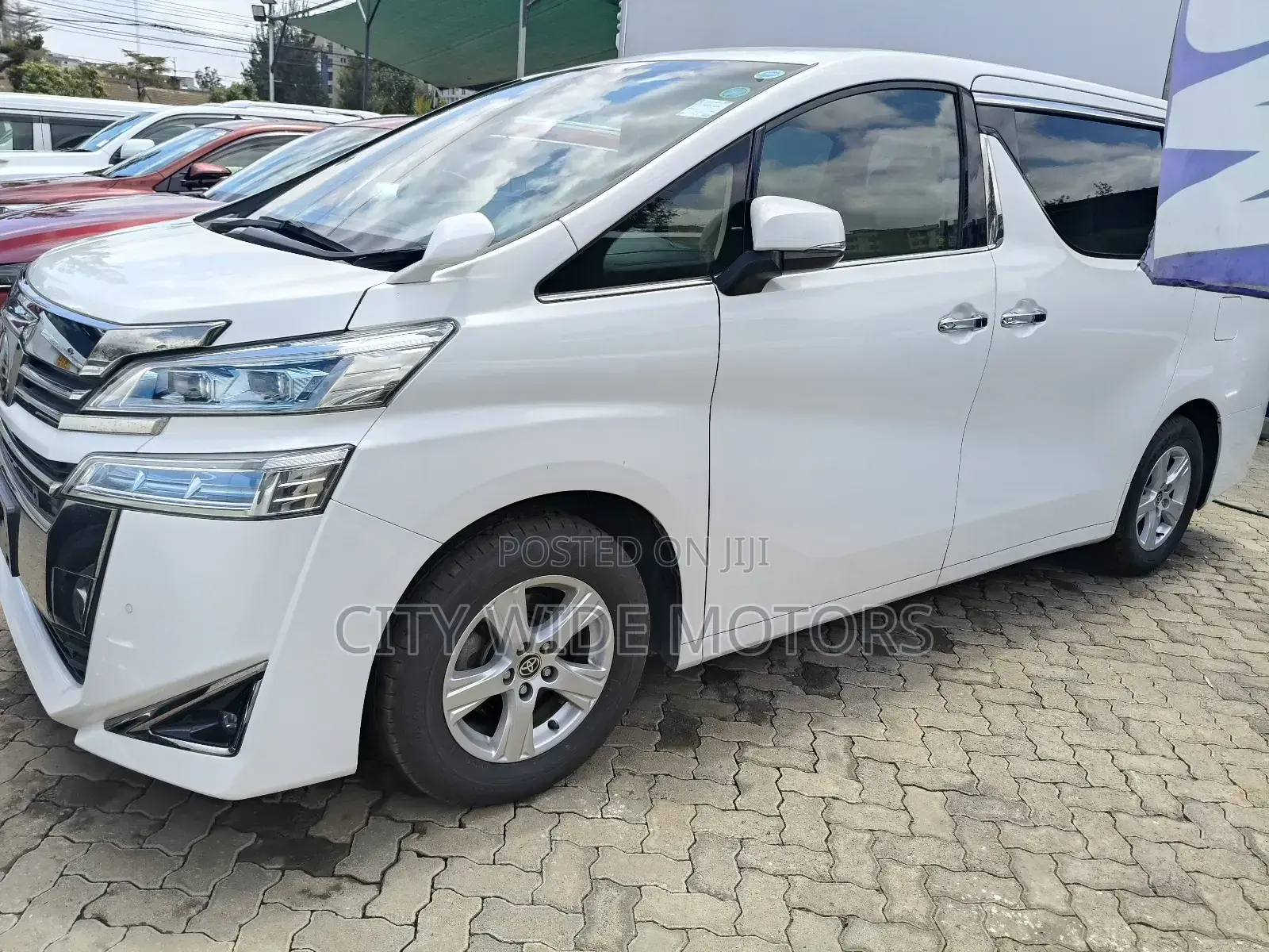 Toyota Vellfire 2019 White