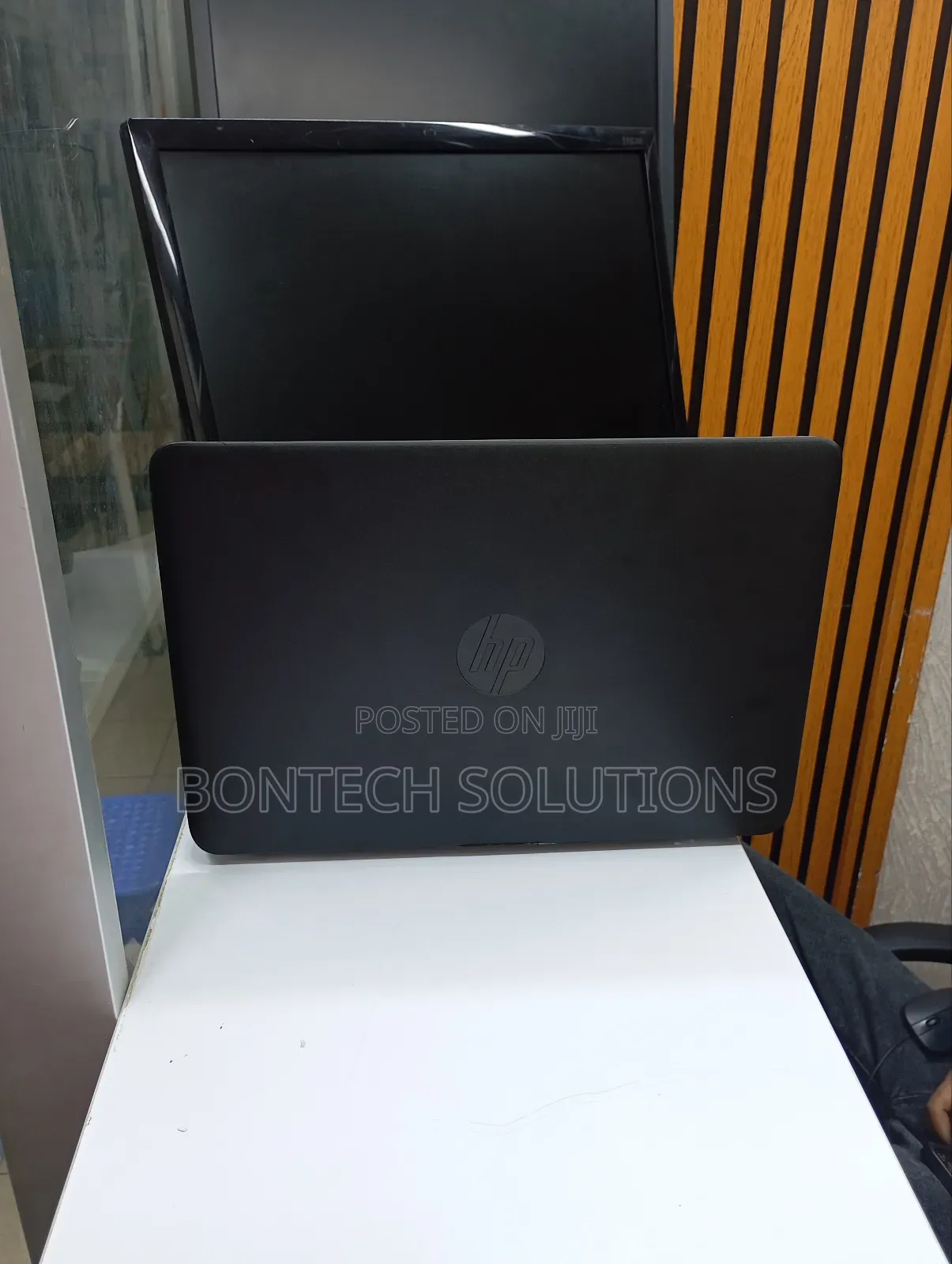 Laptop HP EliteBook 820 G1 8GB Intel Core I5 SSD 256GB