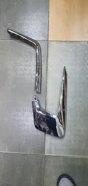 Mitsubishi RVR Chrome Grill