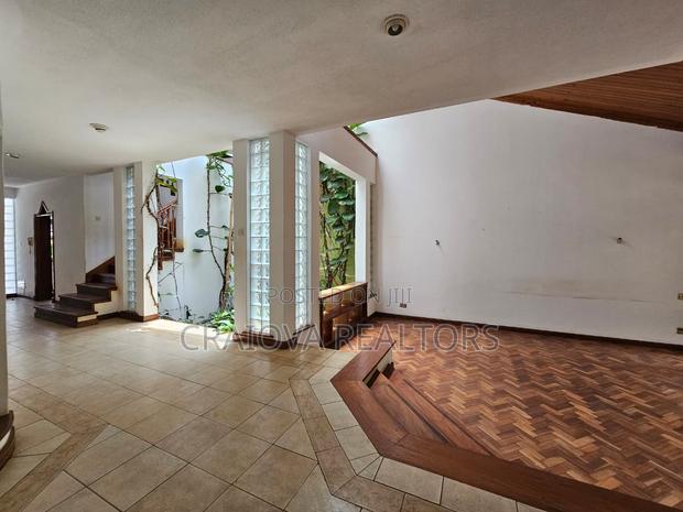 4bdrm Townhouse/Terrace in Kilimani for sale - thumbnail 10