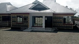 4bdrm Bungalow in Rimpa Kadisi Estate for sale