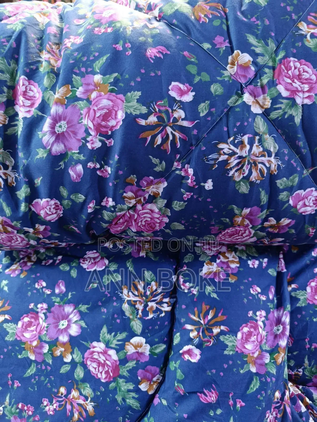 Unbinded Duvet One Sheet Two Weeks 
Size 4*6