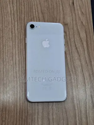 Apple iPhone 8 64 GB White