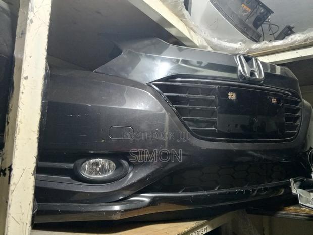 Hoda Vezel Front Bumper - main view