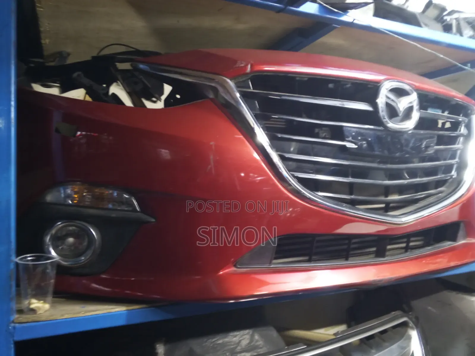Mazda Axella Nosecut 2016