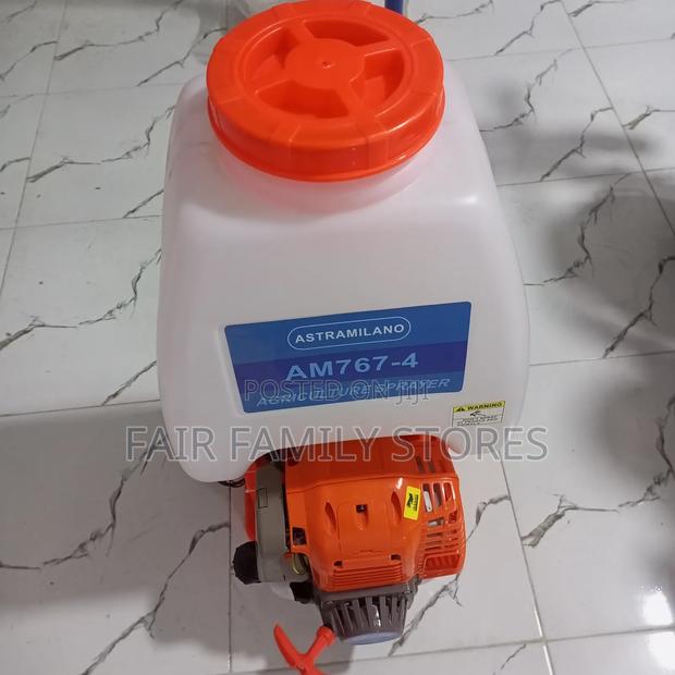 Knapsack Sprayer – 4 Stroke Engine - thumbnail 2