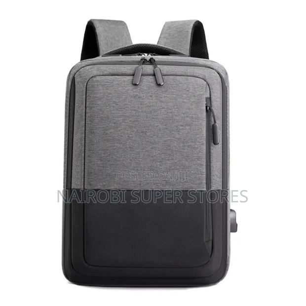 Executive Medium Size Padded Laptop Bag 15.6 Inch - thumbnail 3