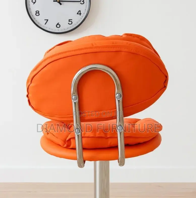 Bar Stool; Classic High Back Bar Chair