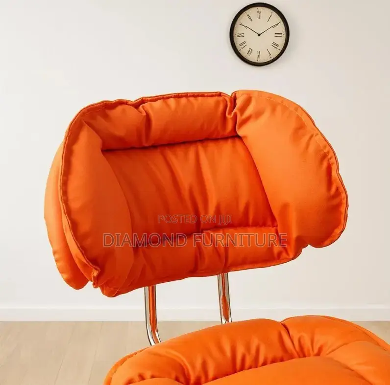 Bar Stool; Classic High Back Bar Chair