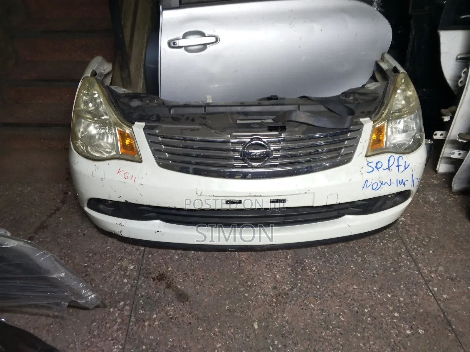 Nissan Sylphy Bluebird Nosecut