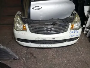 Nissan Sylphy Bluebird Nosecut