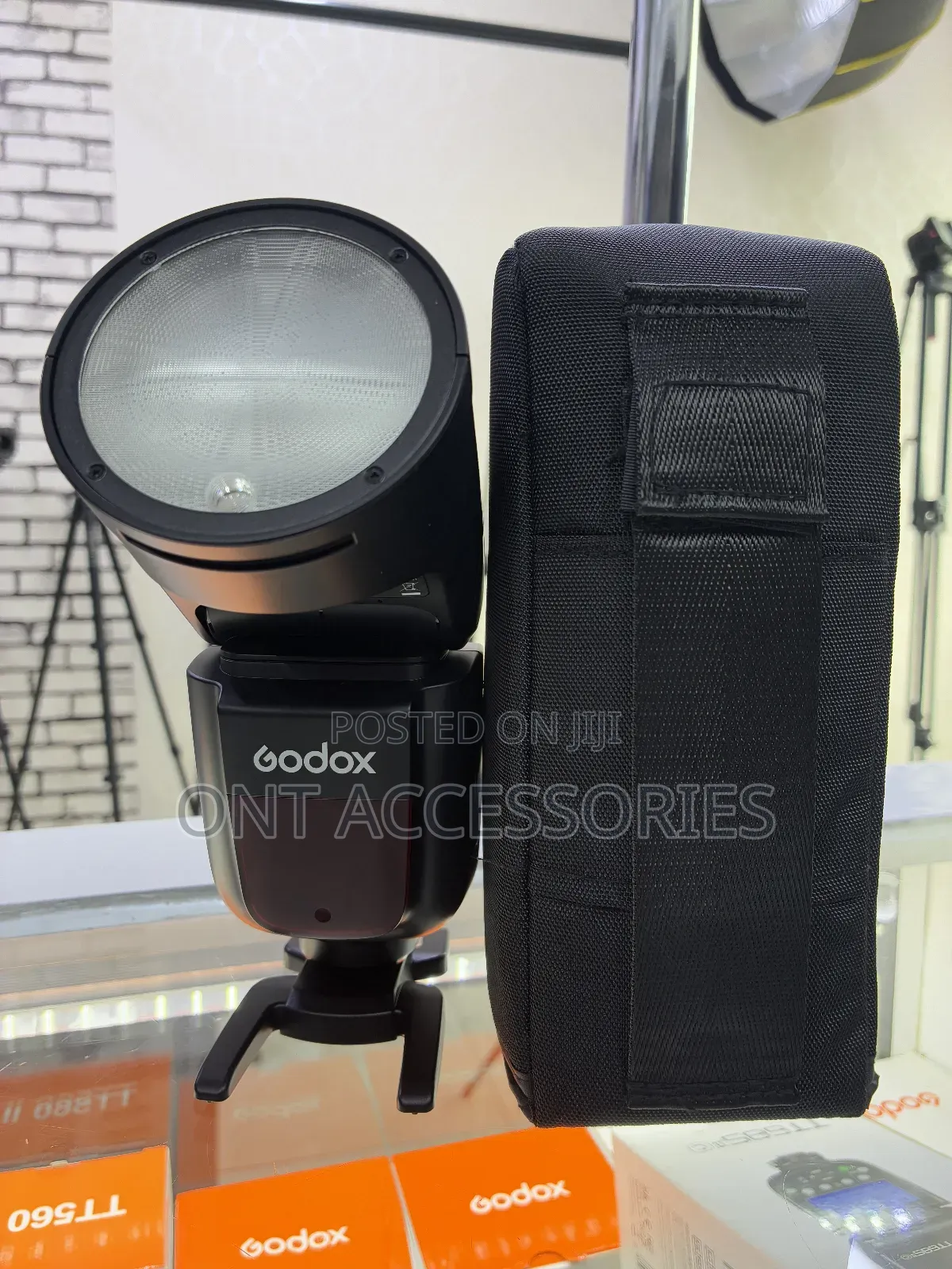 Godox V1 for Nikon Camera