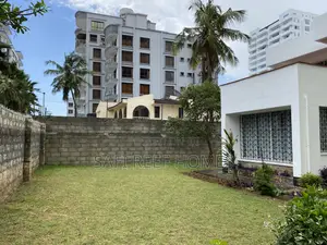 4bdrm Maisonette in Kizingo for rent