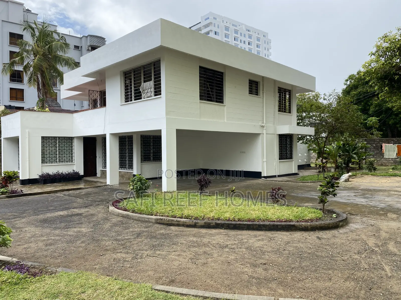 4bdrm Maisonette in Kizingo for rent