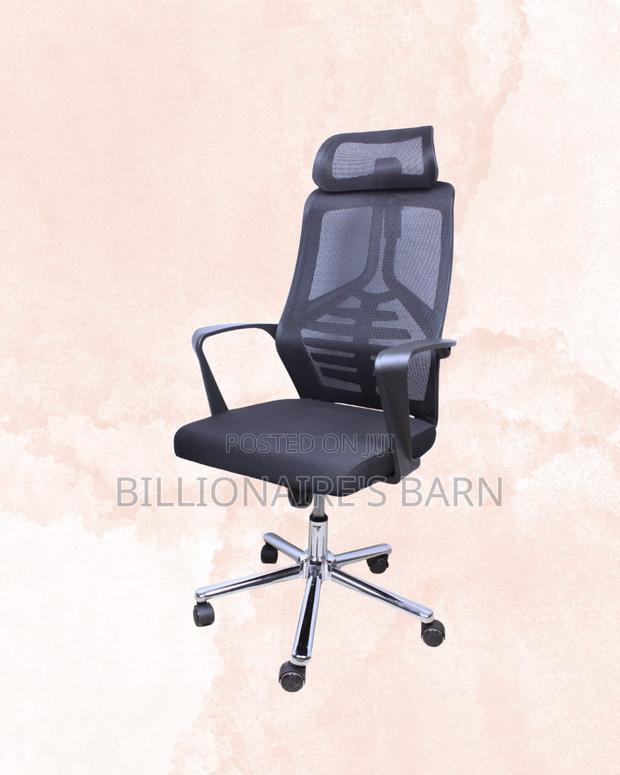 Premium High Back Mesh Office Chair — Relieves Lower Back Pressure