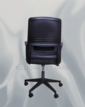 Sleek Black Ergonomic Mesh Office Chair — All-Day Comfort