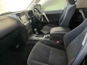 Toyota Land Cruiser Prado 2019 Black