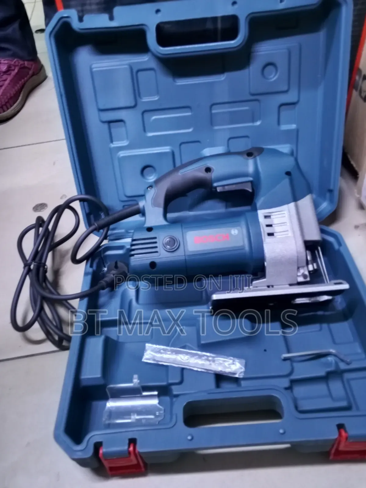 700w Bosch Jigsaw