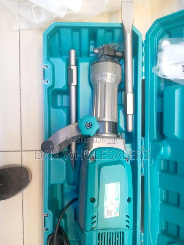 Total Electric Jackhammer – Concrete Crusher Pro - main view