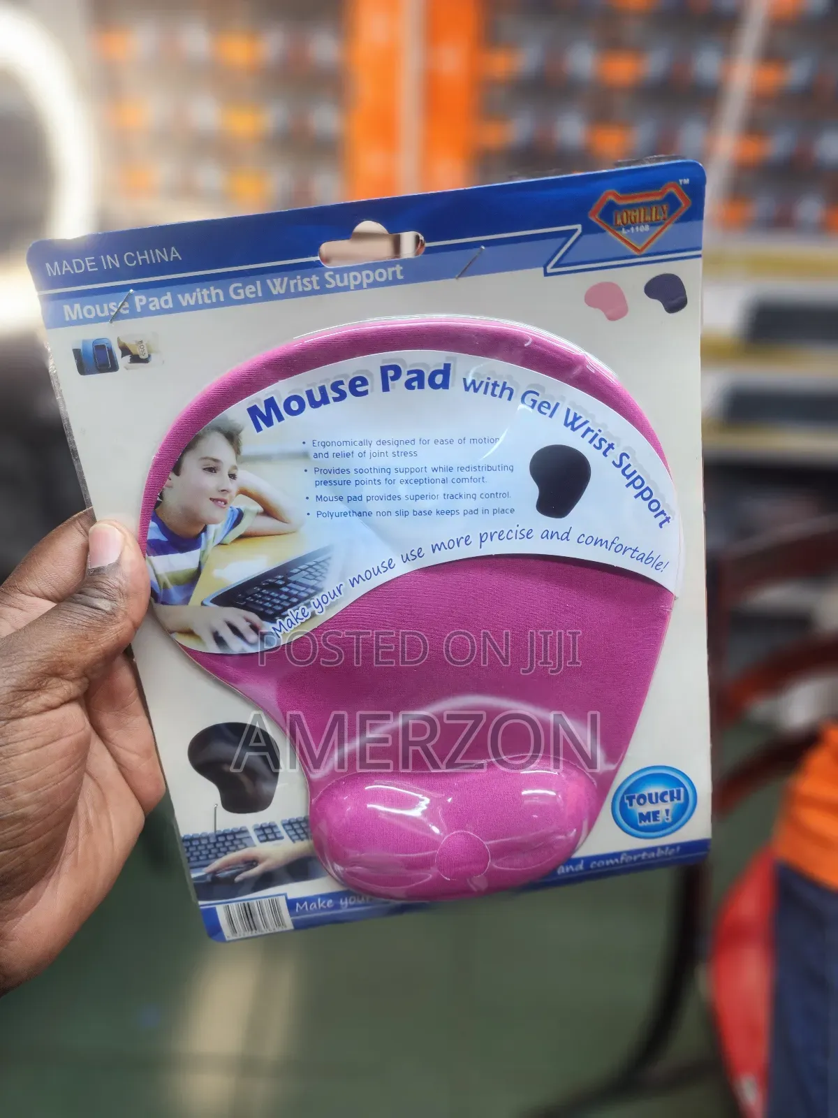 Mouse Pad With Gel Wrist Support