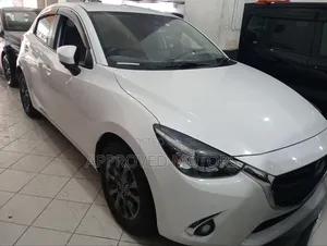 Mazda Demio 2018 White