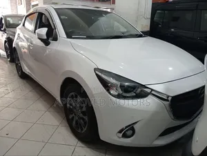 Mazda Demio 2018 White