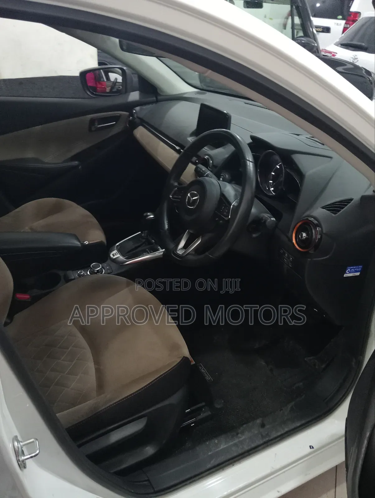 Mazda Demio 2018 White