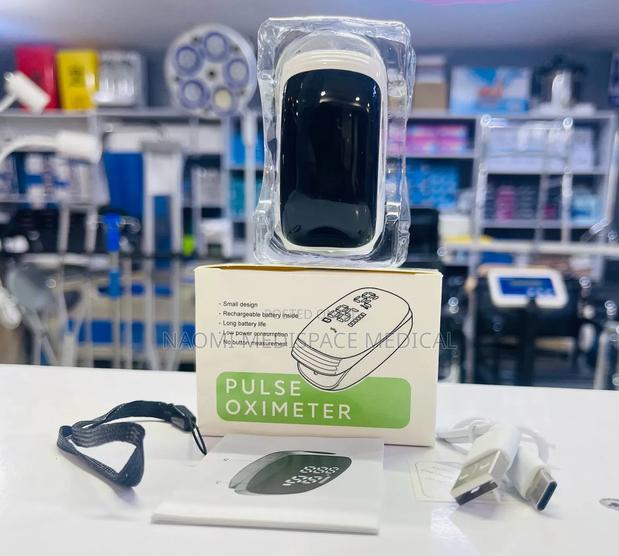 Adult Rechargeable Pulse Oximeter - main view