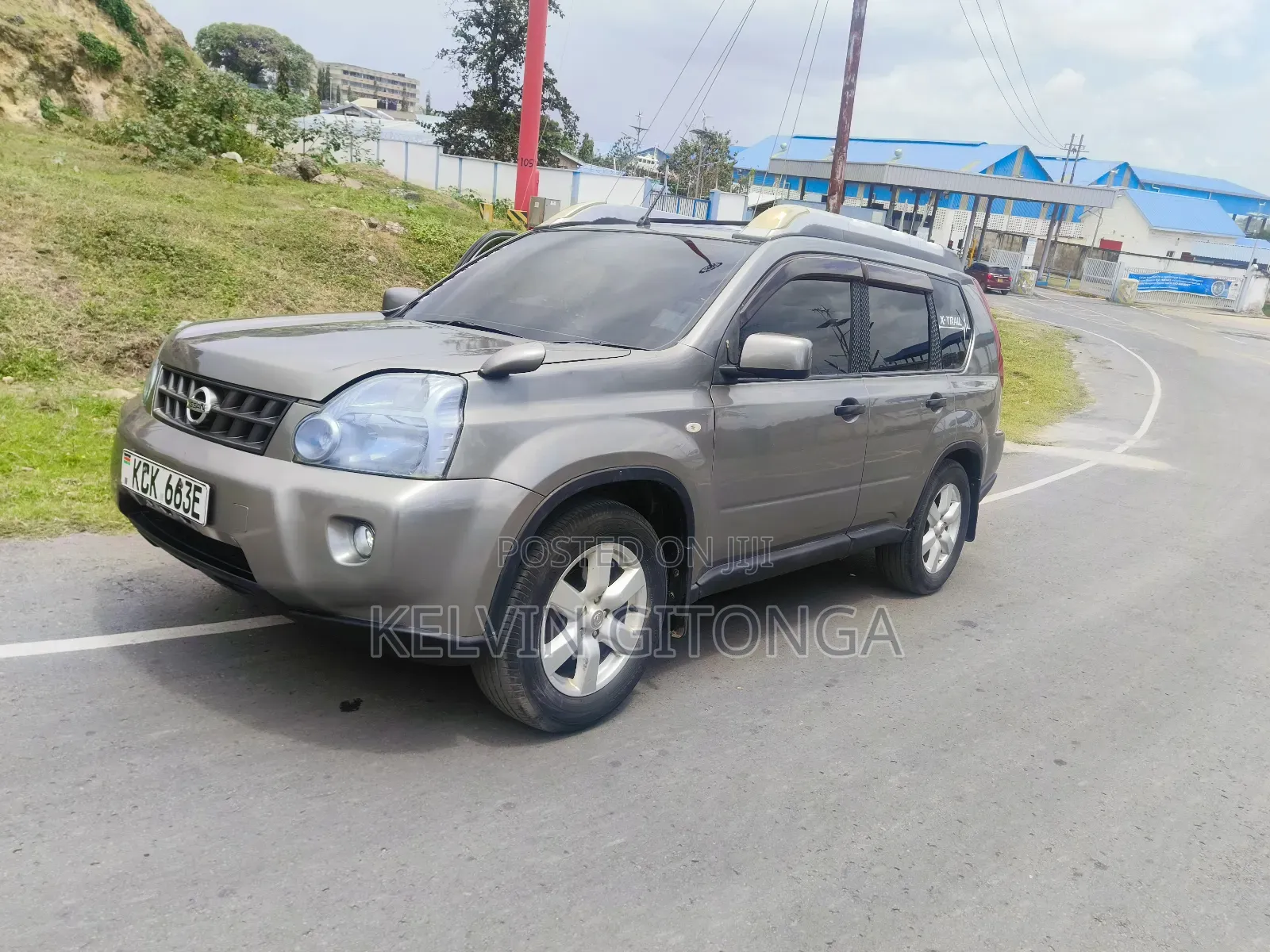 Nissan X-Trail 2010 Gray