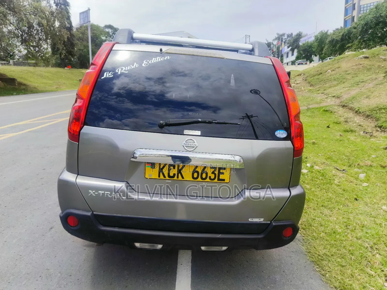Nissan X-Trail 2010 Gray