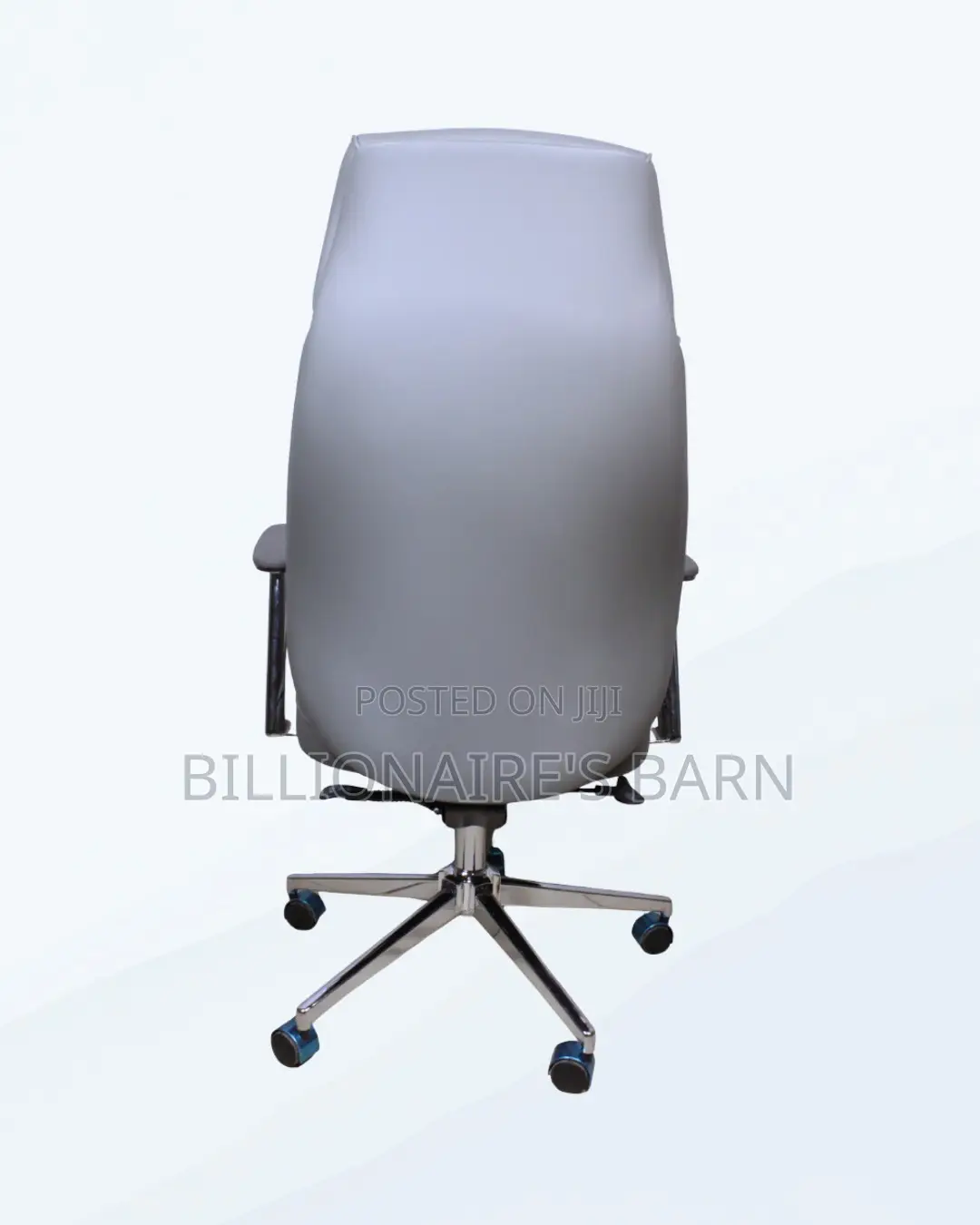 Sleek Grey Executive Leather Office Chair — Smooth-Rolling Mobility
