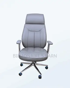 Sleek Grey Executive Leather Office Chair — Smooth-Rolling Mobility