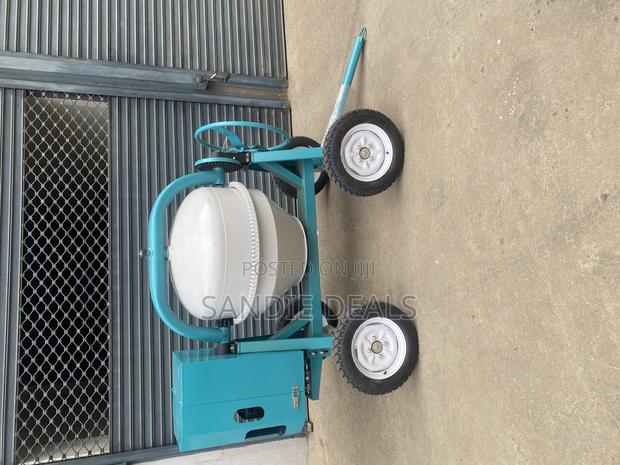 Aico Concrete Mixer 400l