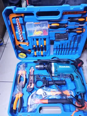 Electric Makita Drill Set