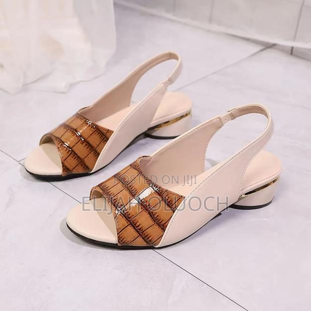 Tiptoe Chunky Heels High Quality Normal Fit - thumbnail 4