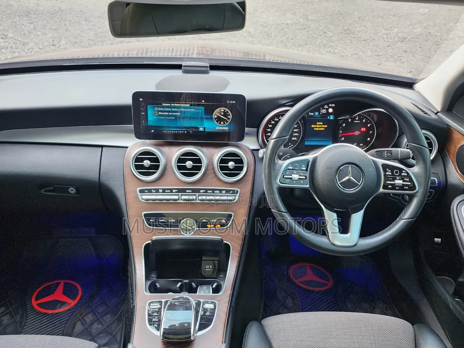 Mercedes-Benz C180 2019 Blue