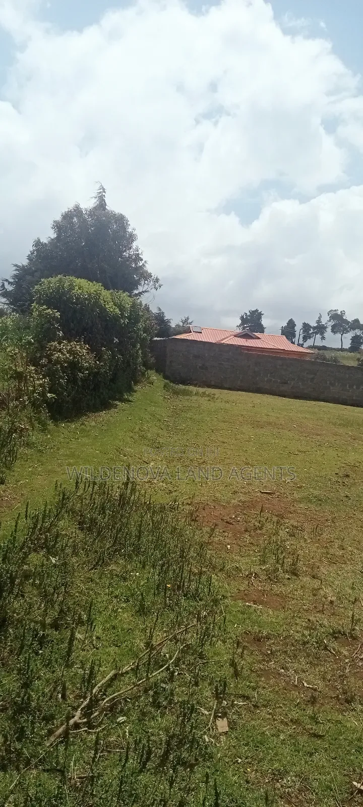 Plot on Sale at Flyover Kinangop