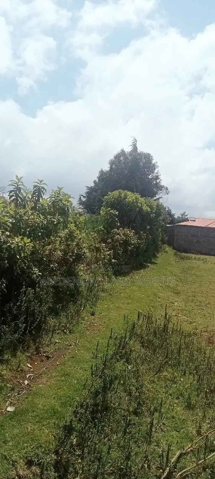 Plot on Sale at Flyover Kinangop