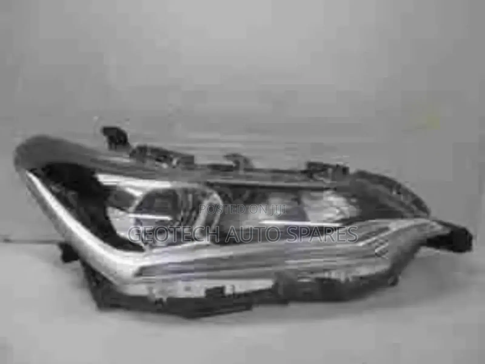 Fielder 165 Non Xenon Headlights