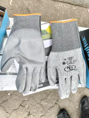 Safety Gloves