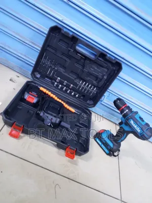 88v Makita Cordless Drill With Bits