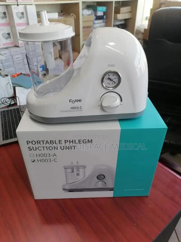 One Bottle Phlegm Suction Machine/ Portable Suction Machine - main view