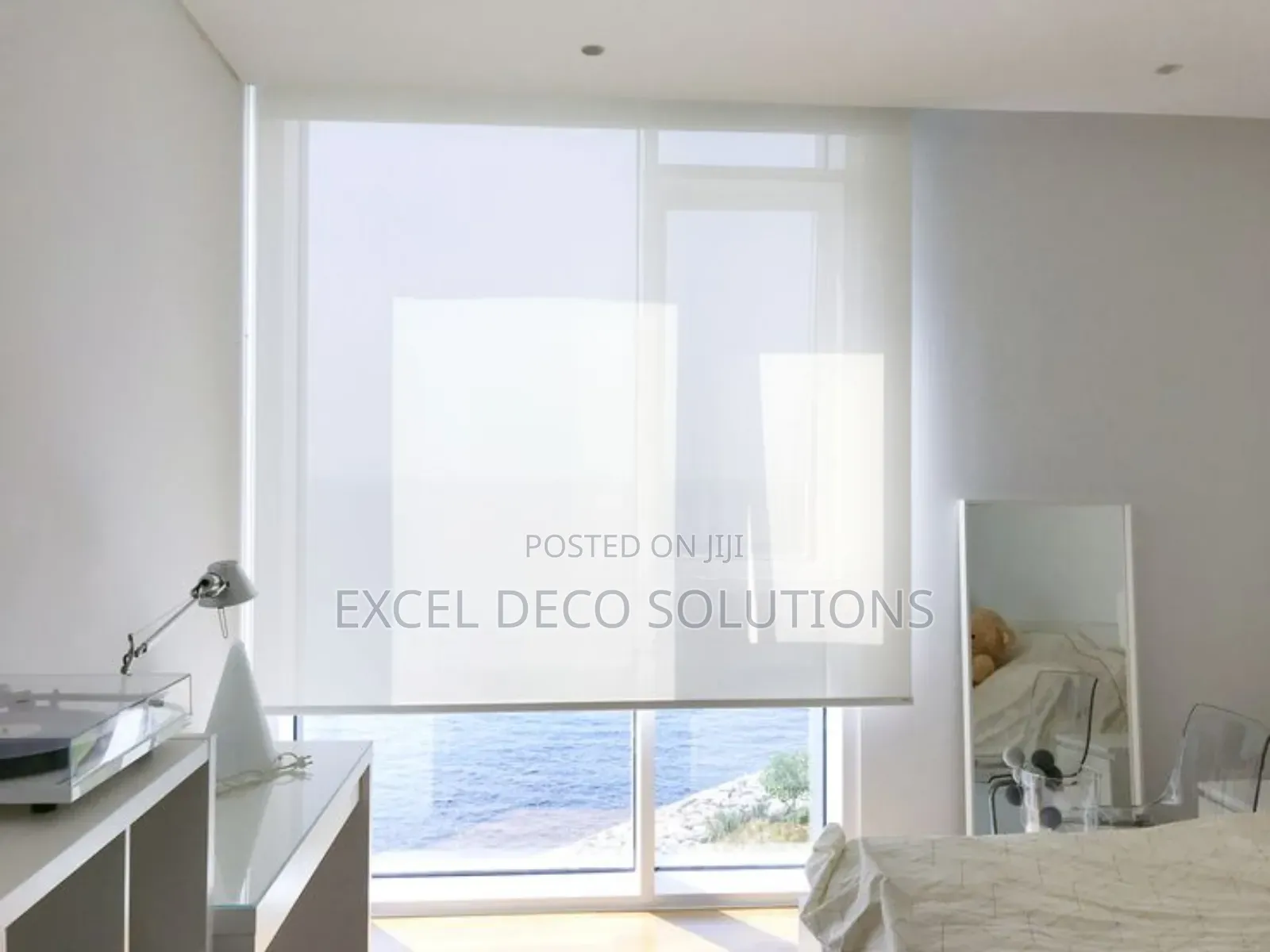 Sunscreen Roller Blinds – Modern Window Coverings for Stylish Homes
