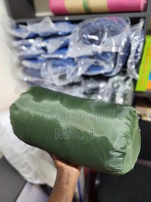 Sleeping Bag With Own Carrier Bag - thumbnail 2