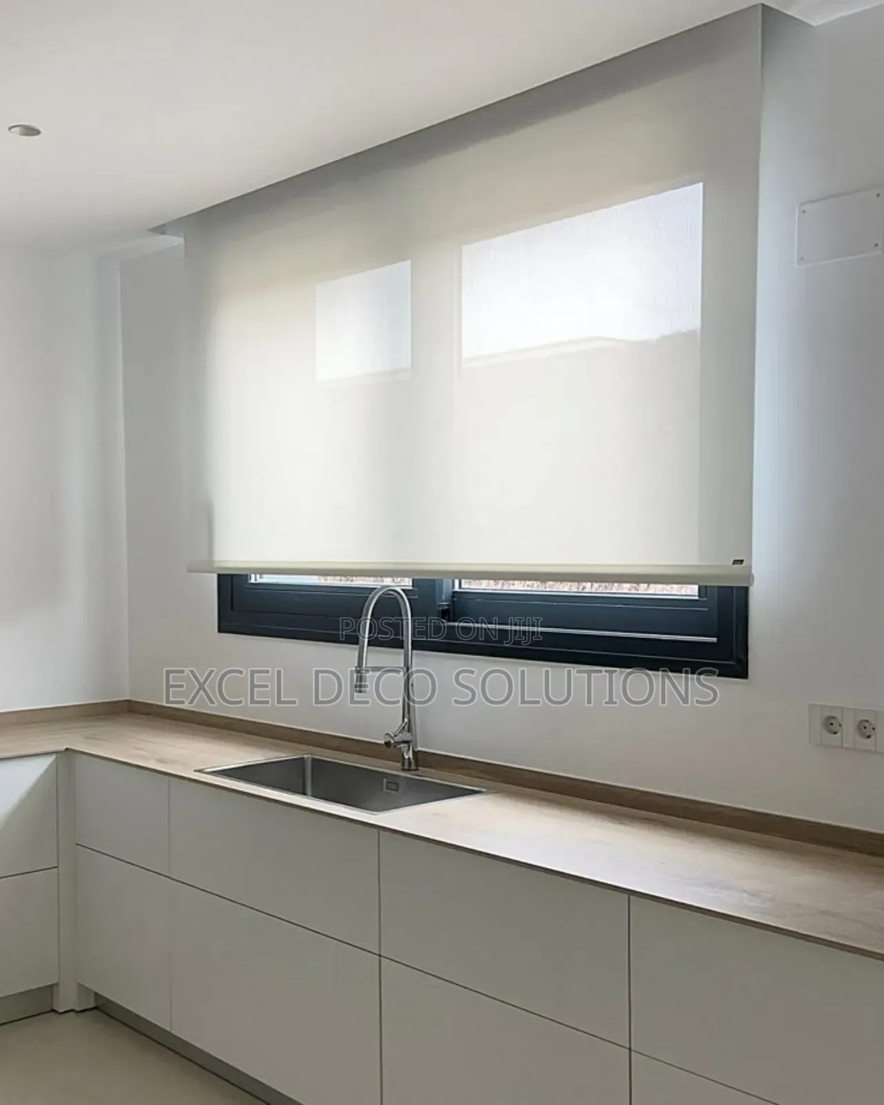 Sunscreen Roller Blinds – Affordable Luxury for Every Space