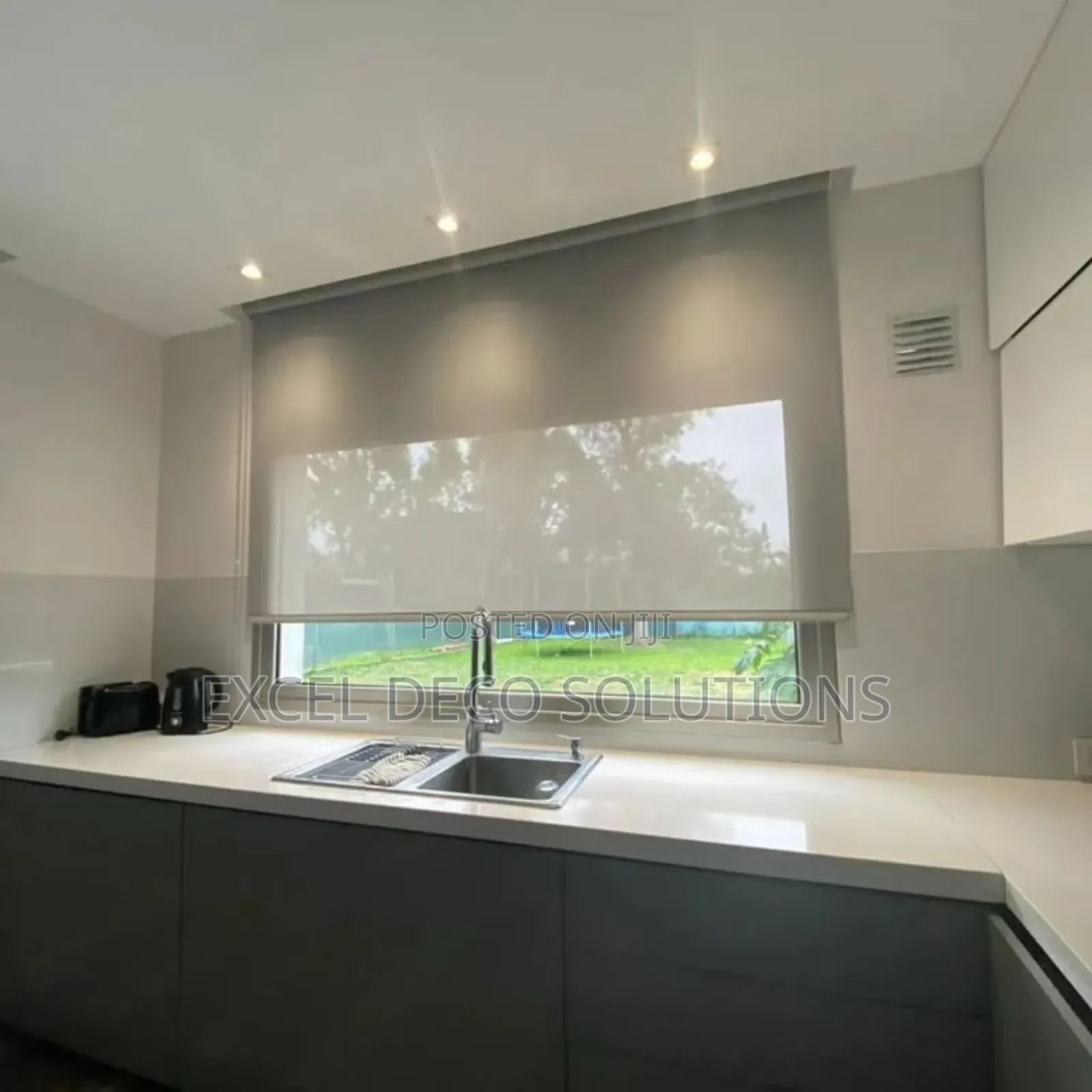 Elegant Blackout Sunscreen Blinds Combo – Best of Both Worlds