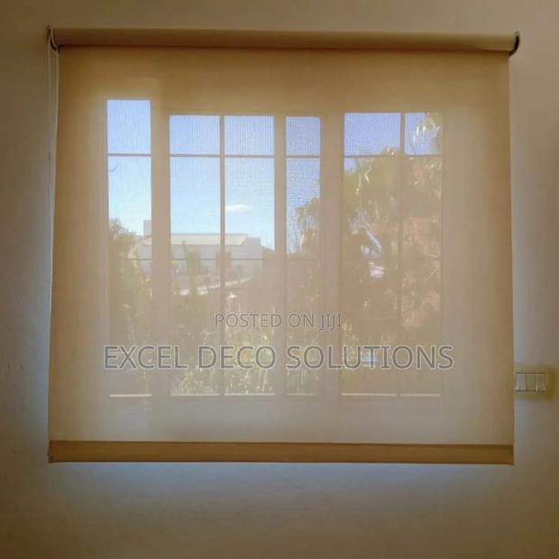 Premium Sunscreen Blinds – Perfect for Open Plan Living